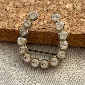 Vintage Rhinestone Horseshoe brooch